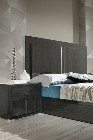 Axman Italian Modern Grey Bedroom Set