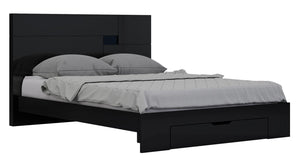 Auburn Modern Black Bed